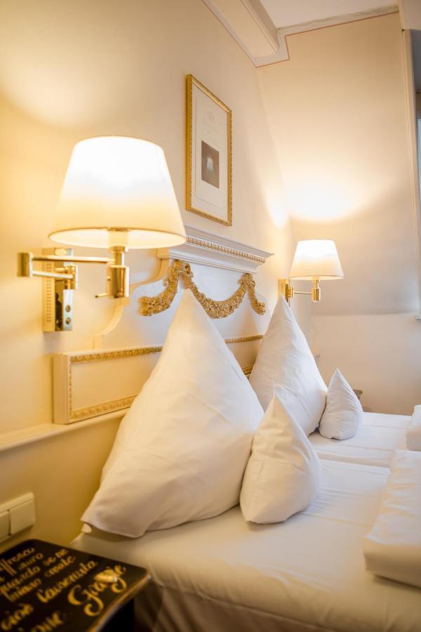 Simones Hotel Fuerstenhof Landshut Luaran gambar