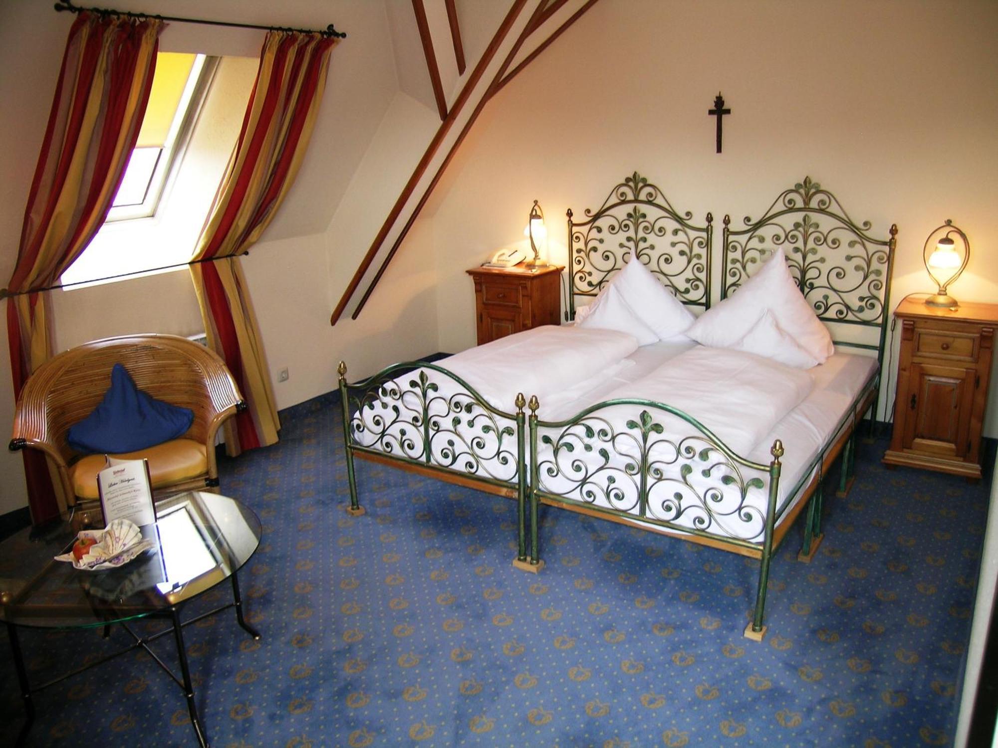 Romantik Hotel Fuerstenhof Landshut Bilik gambar