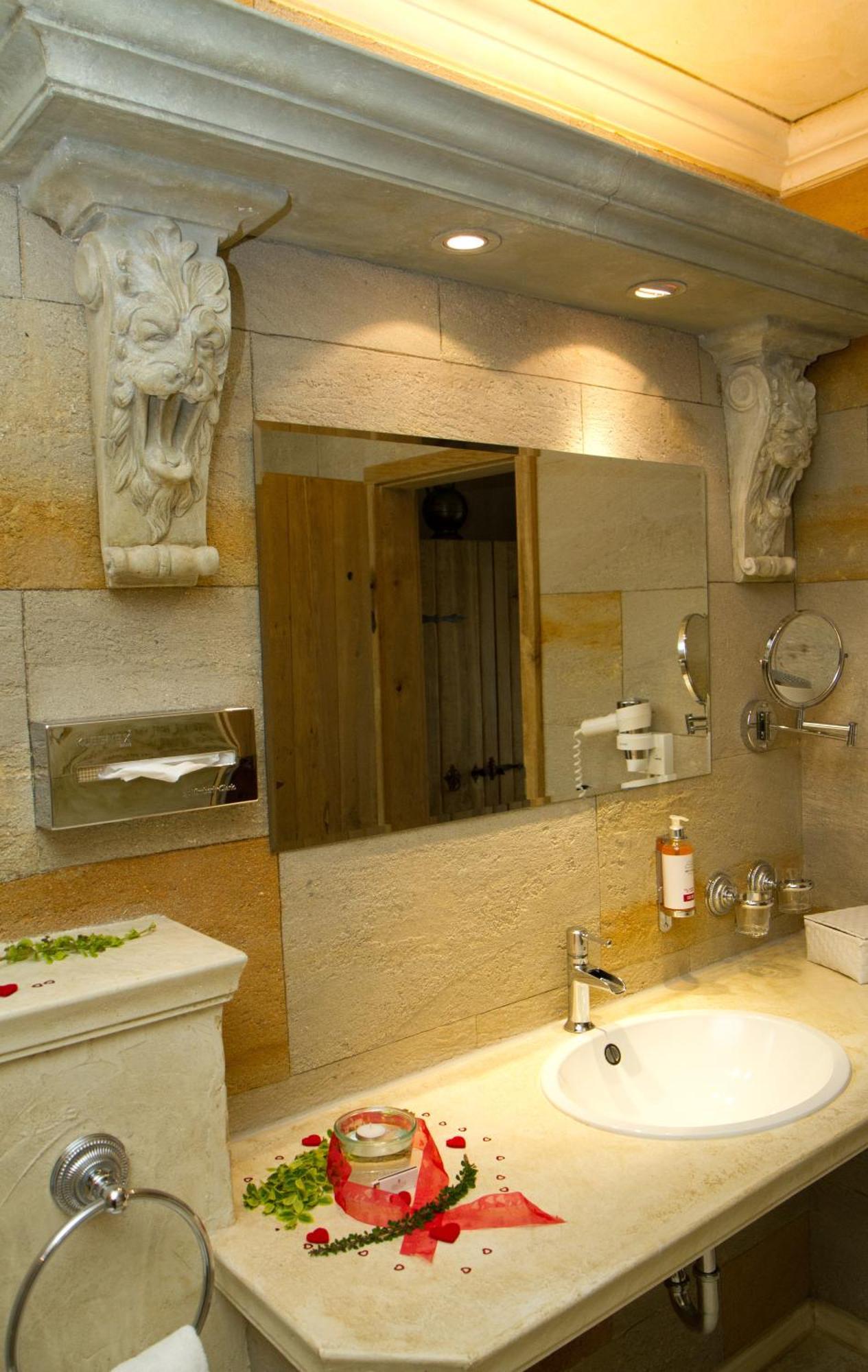 Simones Hotel Fuerstenhof Landshut Luaran gambar