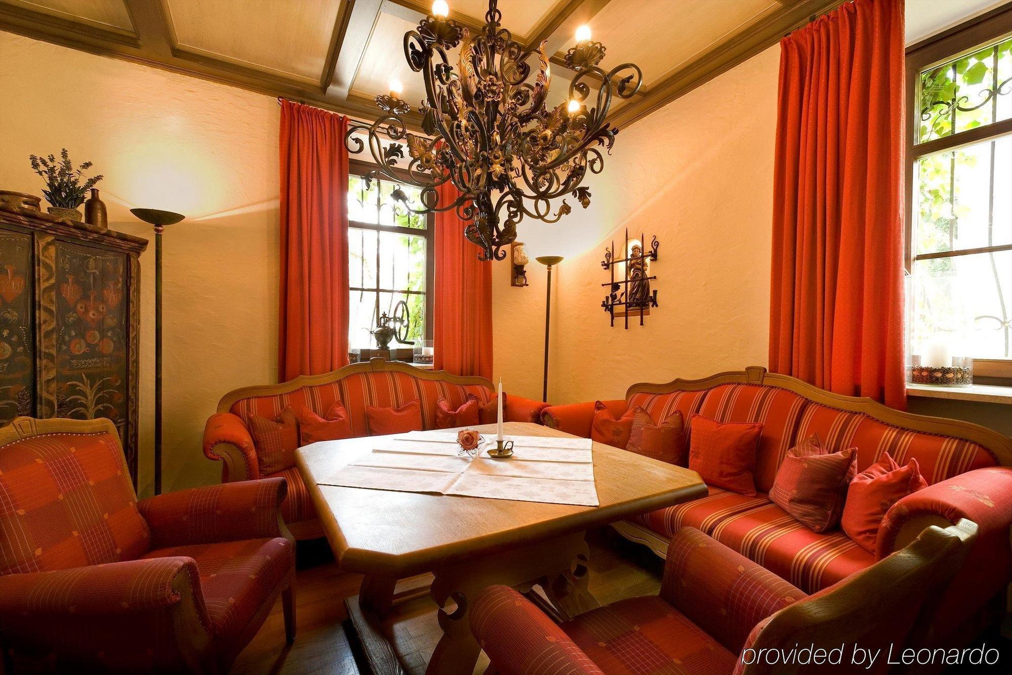 Simones Hotel Fuerstenhof Landshut Restoran gambar
